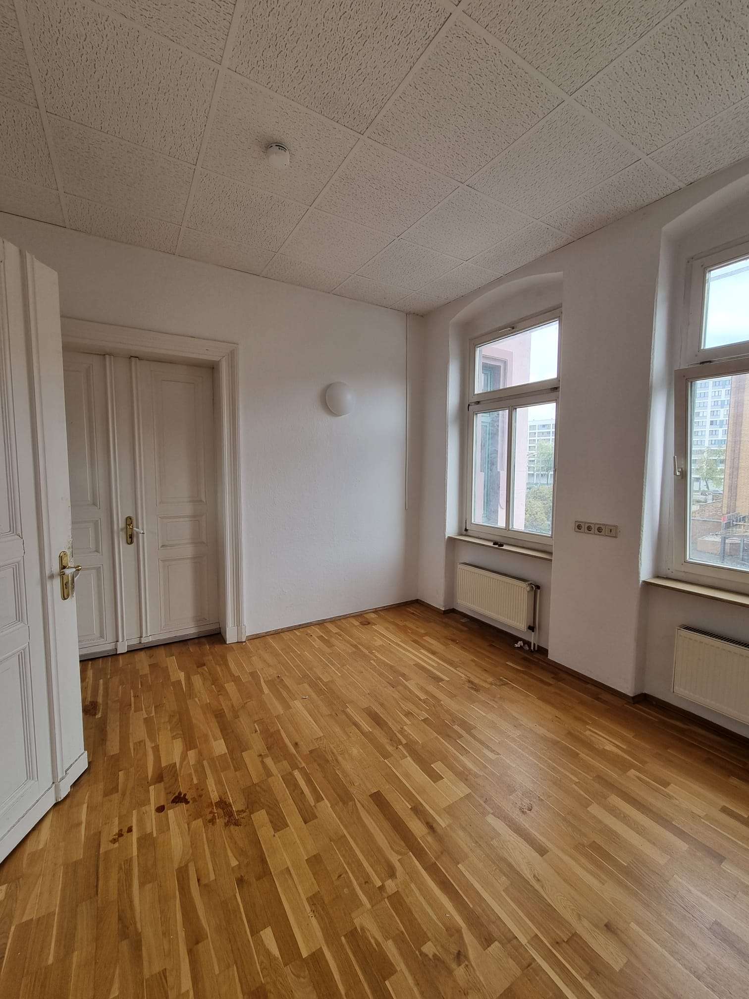 Thumbnail-Wohnung zum Mieten in Halle (Saale) 200,00 € 14 m²