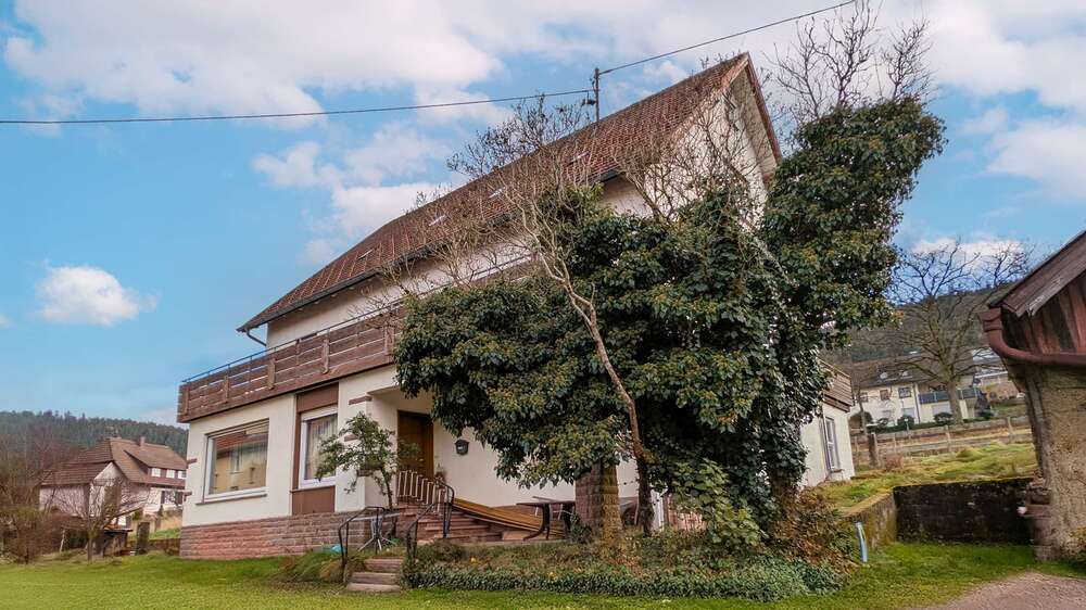 Thumbnail-Haus zum Kaufen in Baiersbronn 249.000,00 € 445 m²