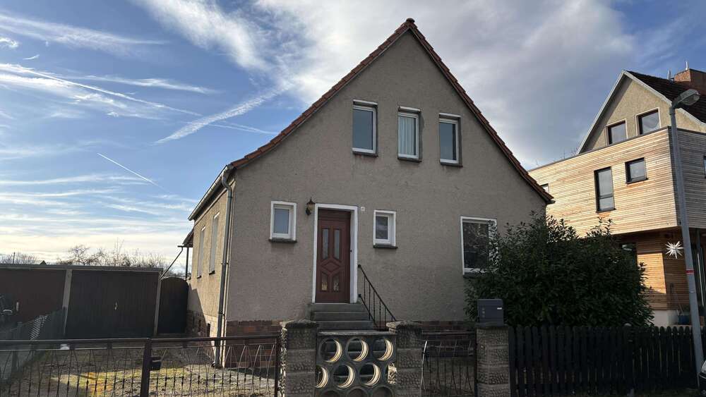 Thumbnail-Haus zum Kaufen in Halberstadt 127.000,00 € 90.84 m²