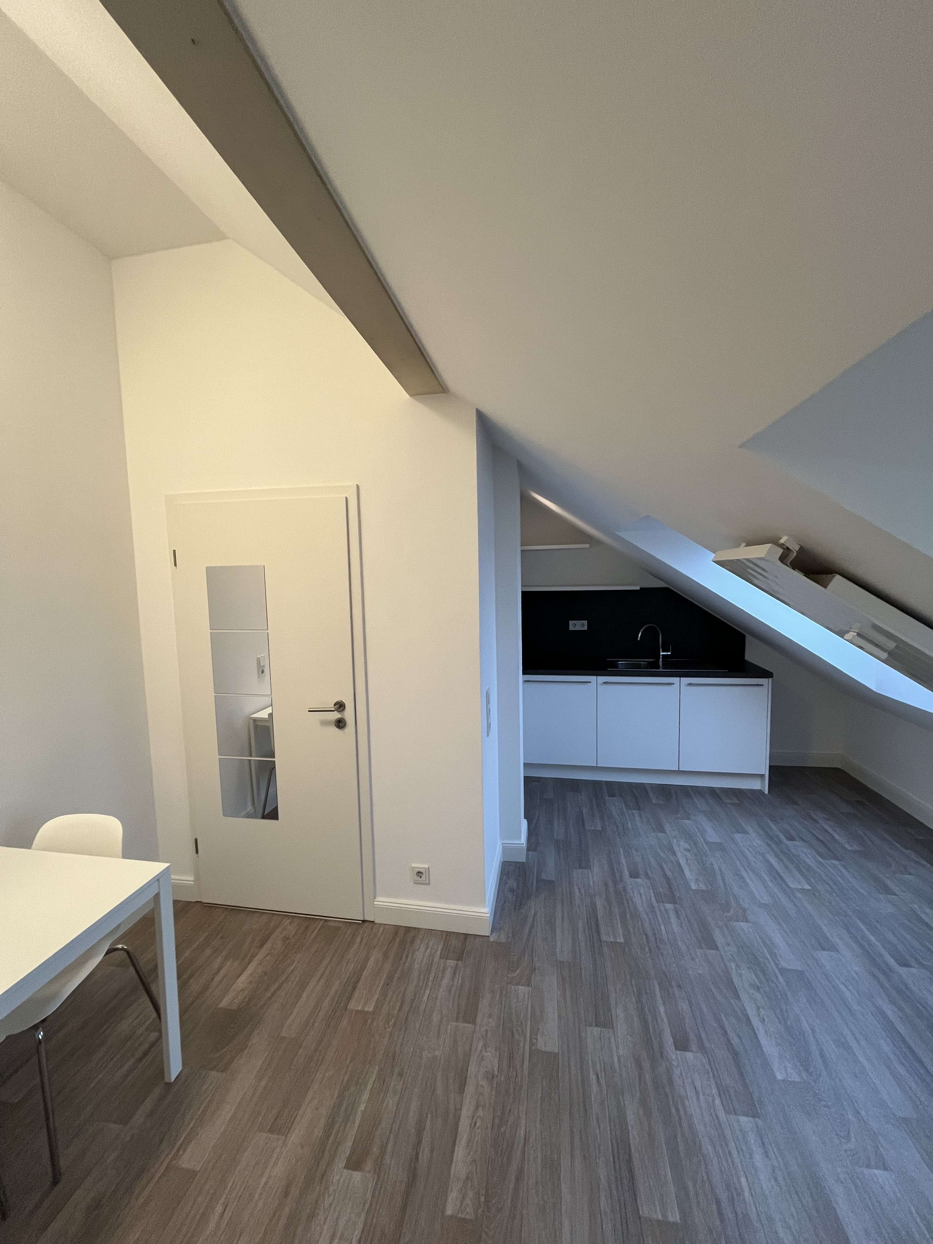 Thumbnail-Wohnung zum Mieten in Aachen 330,00 € 20 m²