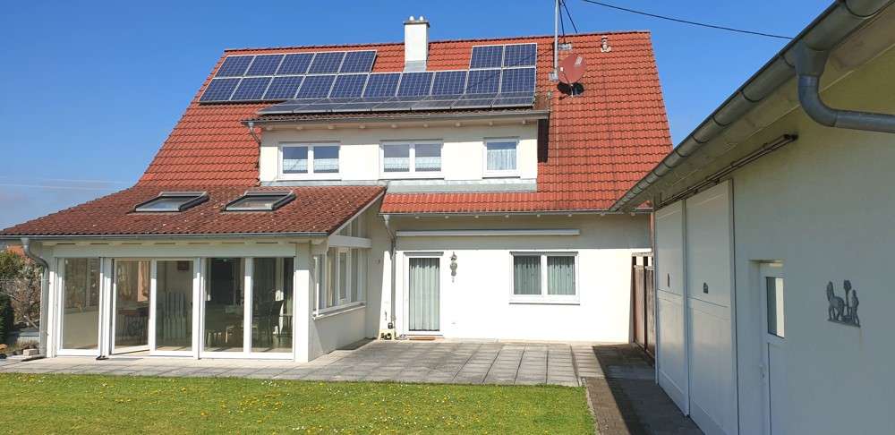 Thumbnail-Haus zum Mieten in Sersheim 1.850,00 € 160 m²
