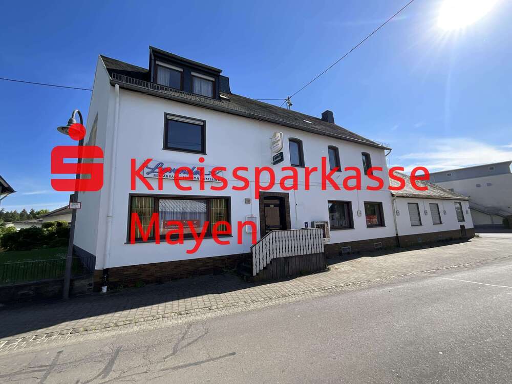 Thumbnail-Haus zum Kaufen in Nachtsheim 259.000,00 € 300 m²