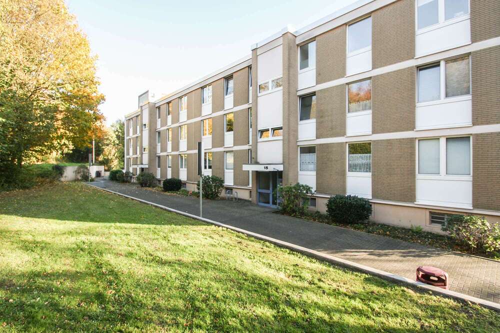 Thumbnail-Wohnung zum Kaufen in Erkrath 180.000,00 € 82 m²