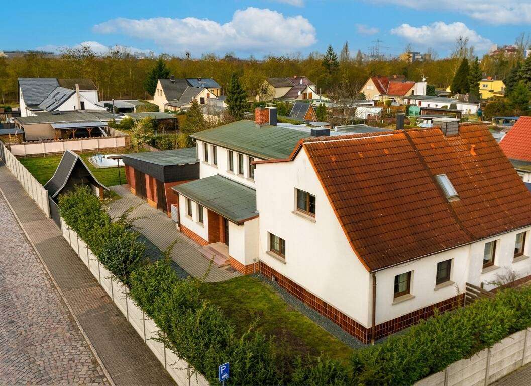 Thumbnail-Haus zum Kaufen in Bitterfeld-Wolfen 179.000,00 € 130 m²