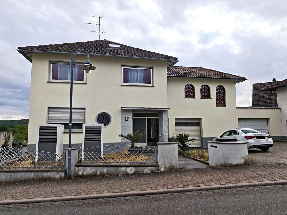 Thumbnail-Haus zum Kaufen in Daxweiler 569.000,00 € 300 m²