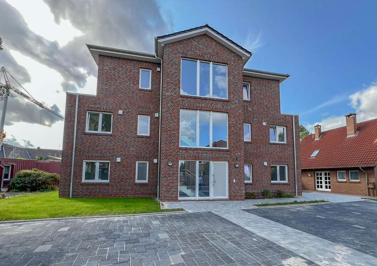 Thumbnail-Wohnung zum Kaufen in Edewecht 255.000,00 € 65.56 m²