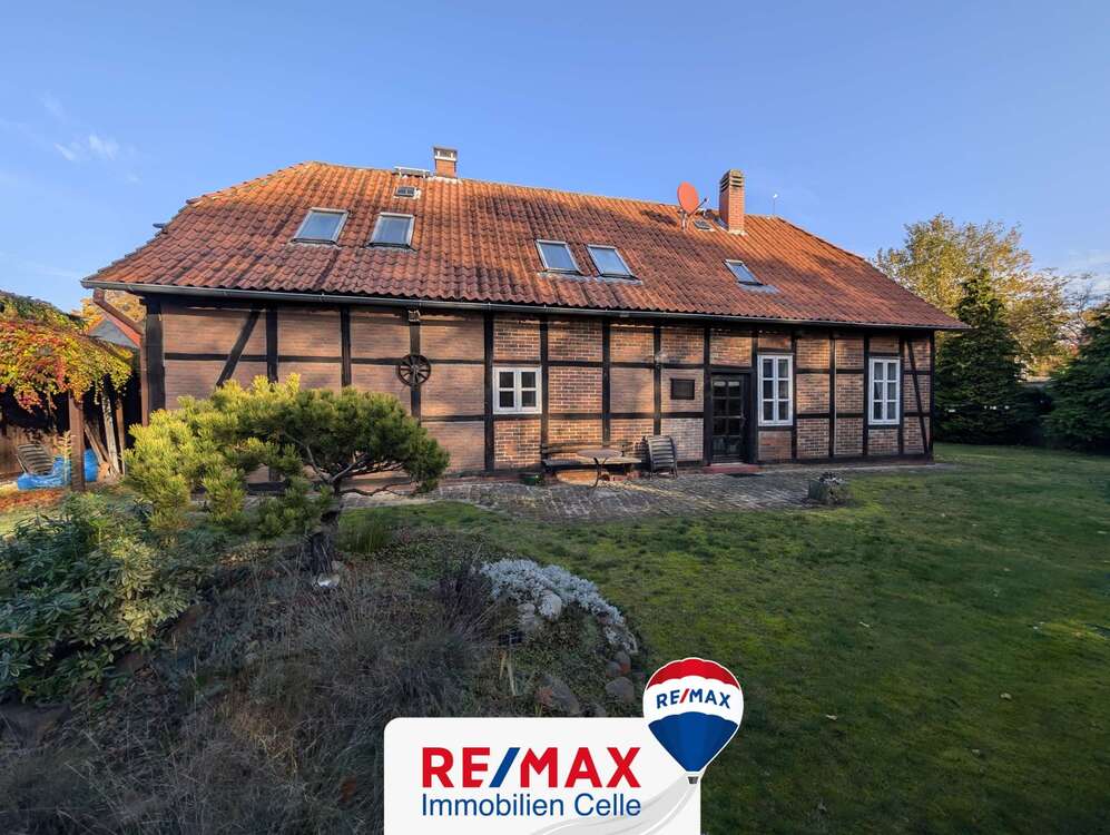 Thumbnail-Haus zum Kaufen in Wathlingen 149.000,00 € 166 m²