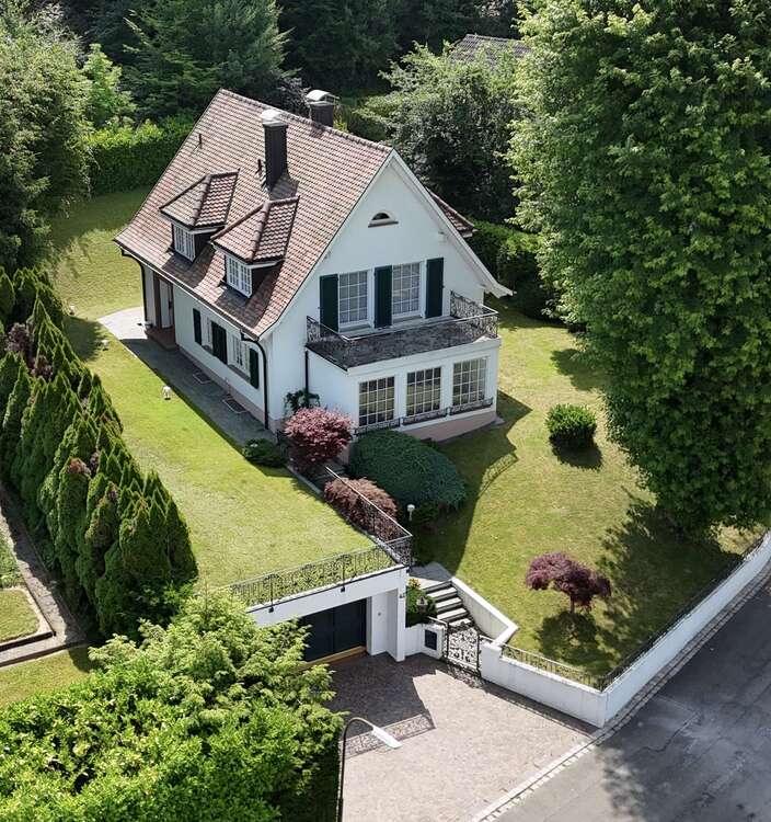 Thumbnail-Haus zum Kaufen in Lörrach 1.490.000,00 € 180 m²
