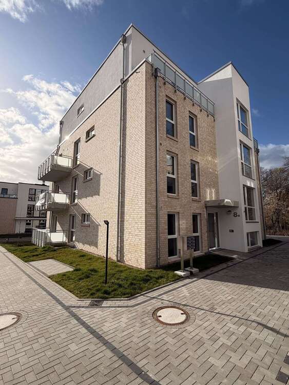 Thumbnail-Wohnung zum Mieten in Peine 1.255,00 € 104.74 m²