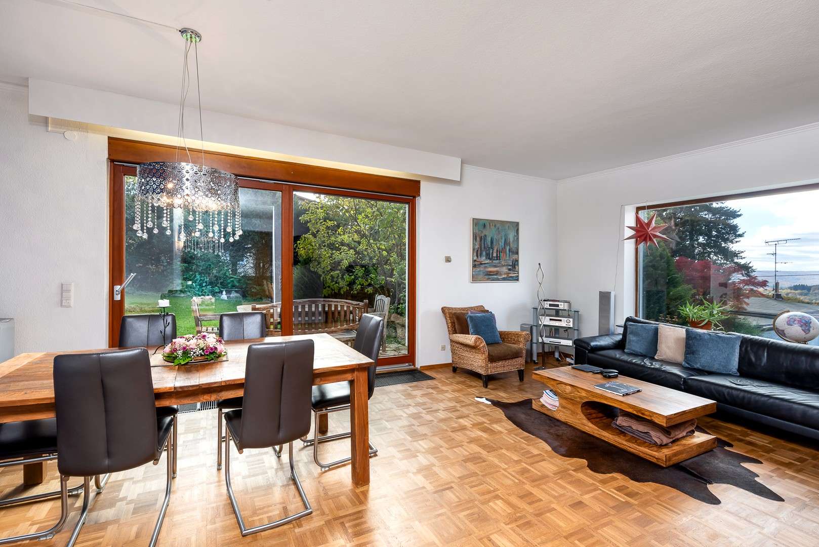 Thumbnail-Haus zum Kaufen in Kelkheim -Eppenhain 795.000,00 € 220 m²