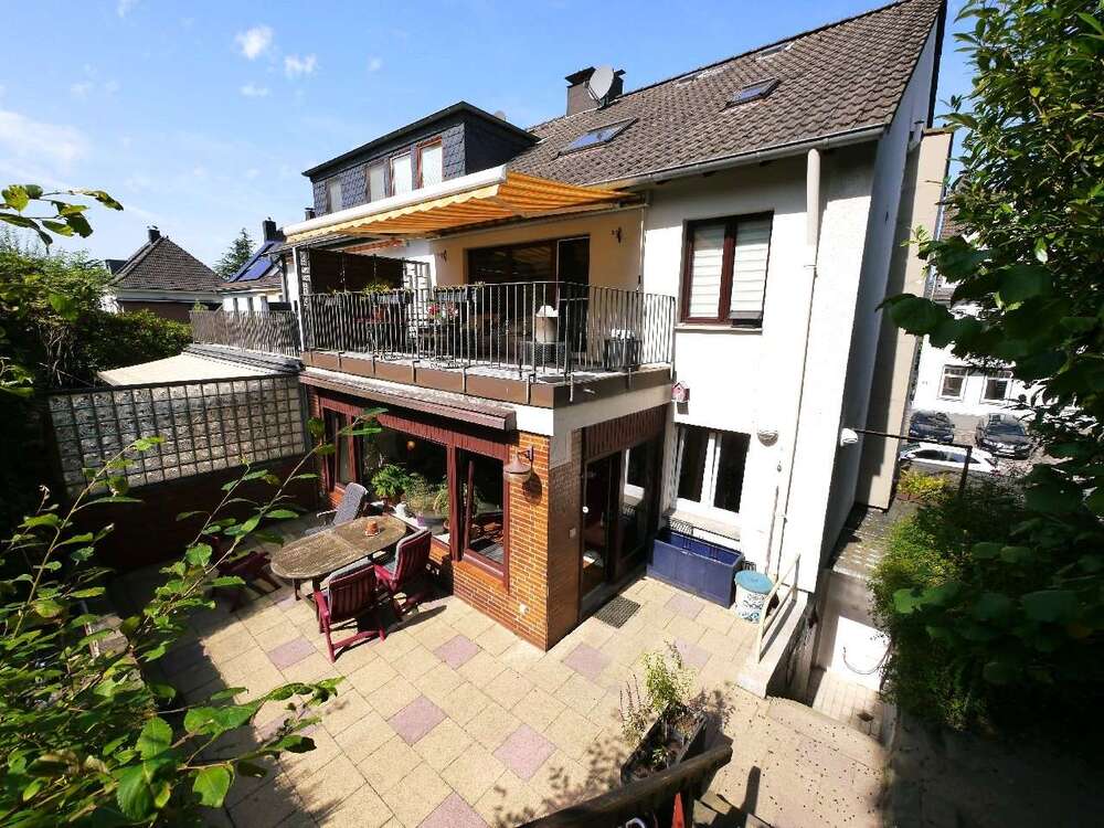 Thumbnail-Haus zum Kaufen in Essen 500.000,00 € 177 m²