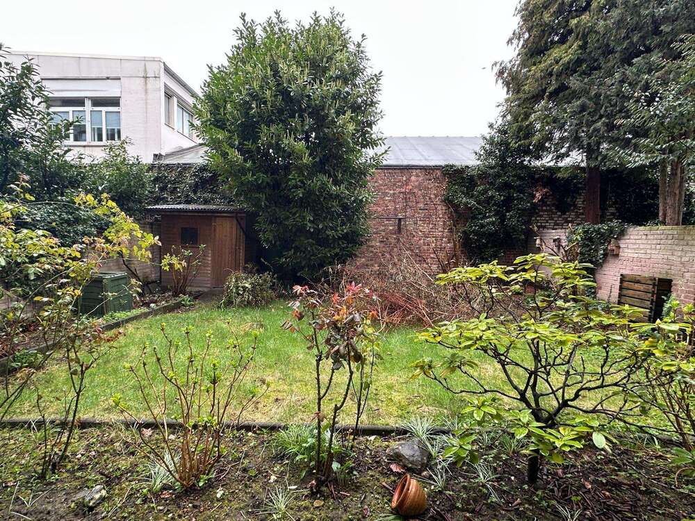 Thumbnail-Wohnung zum Kaufen in Düsseldorf 385.000,00 € 72 m²