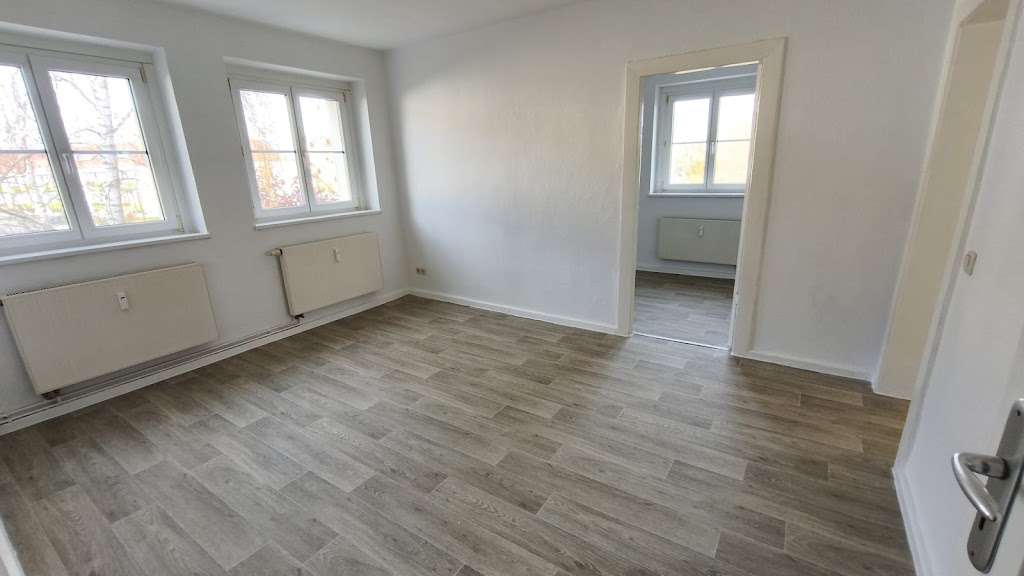 Thumbnail-Wohnung zum Mieten in Brandenburg an der Havel 404,00 € 50.46 m²