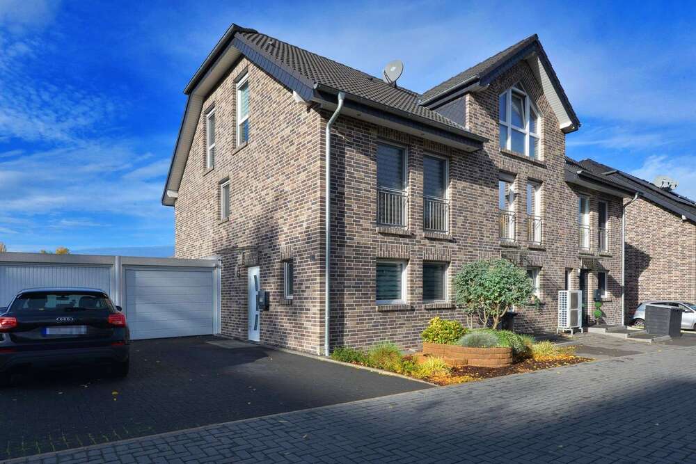 Thumbnail-Haus zum Kaufen in Duisburg 499.000,00 € 119 m²