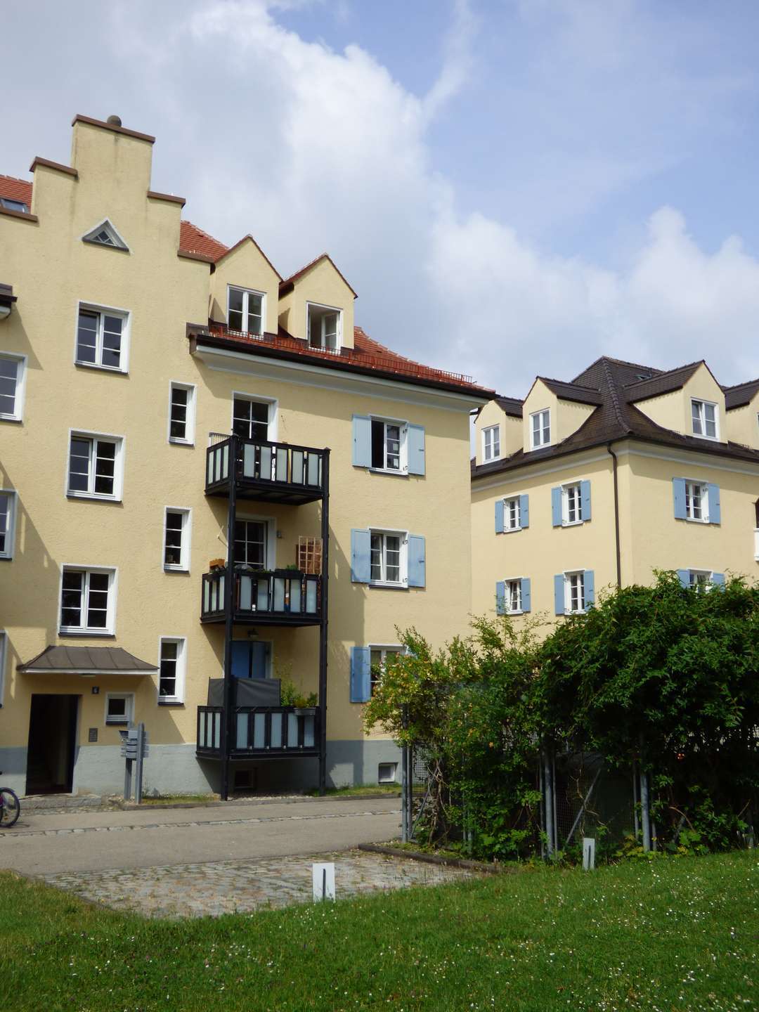 Thumbnail-Wohnung zum Kaufen in Augsburg 329.000,00 € 72.33 m²