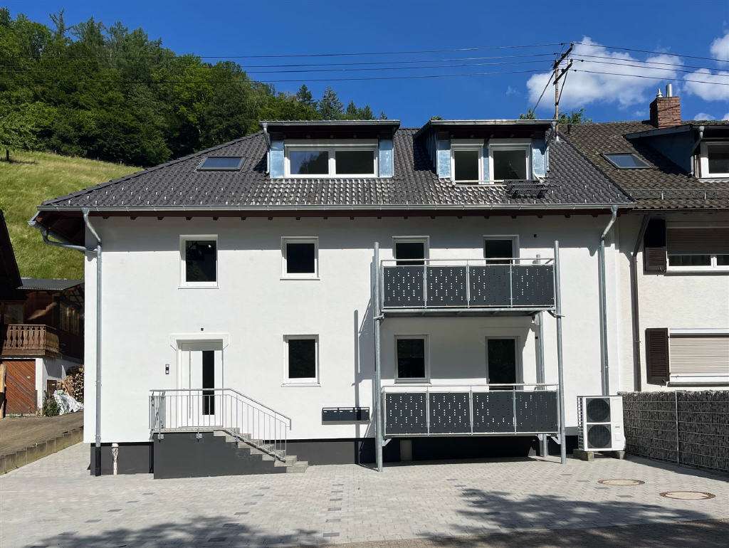 Thumbnail-Haus zum Kaufen in MünstertalSchwarzwald 990.000,00 € 249.29 m²