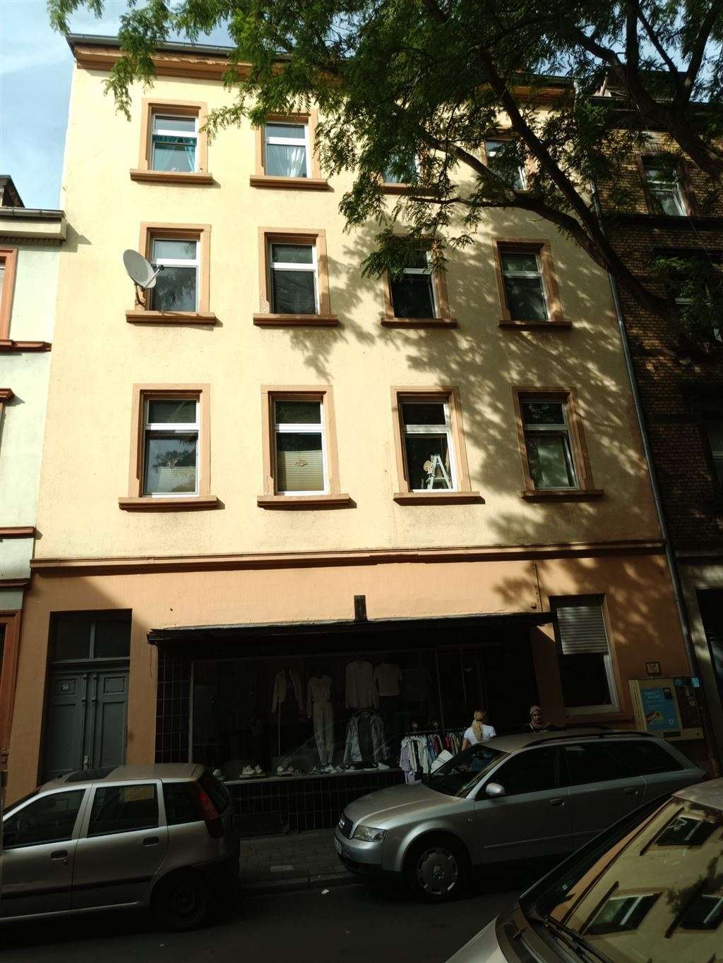 Thumbnail-Haus zum Kaufen in Ludwigshafen am Rhein 719.000,00 € 438 m²