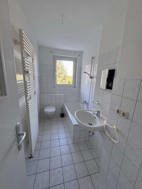 Thumbnail-Wohnung zum Mieten in Roßwein 200,00 € 31.6 m²