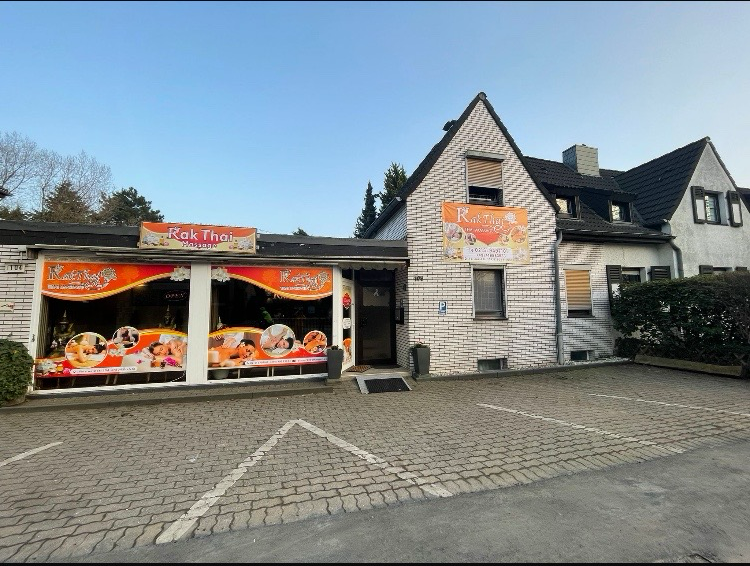 Thumbnail-Haus zum Kaufen in Krefeld 590.000,00 € 175 m²
