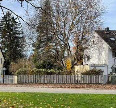 Thumbnail-Grundstück zu verkaufen in München 990.000,00 € 544 m²