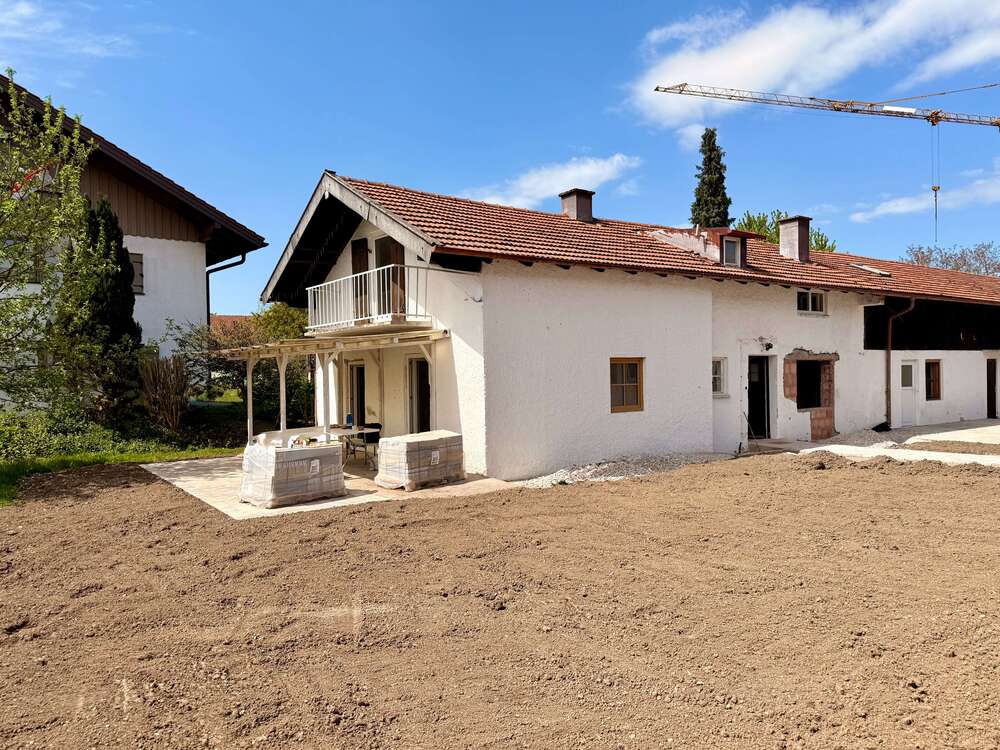 Thumbnail-Wohnung zum Mieten in Ainring 745,00 € 93 m²
