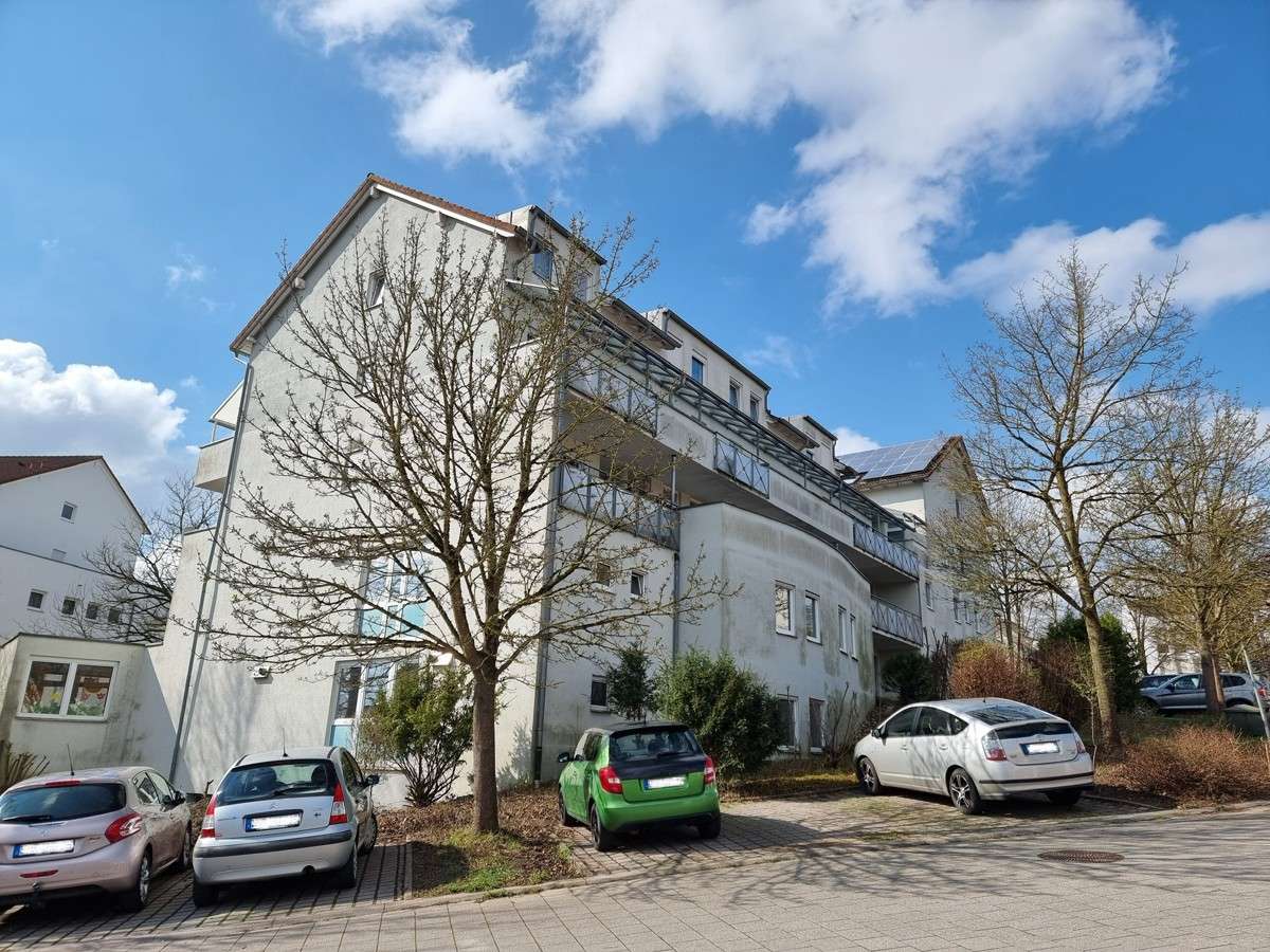 Thumbnail-Wohnung zum Kaufen in Öhringen 225.000,00 € 87 m²