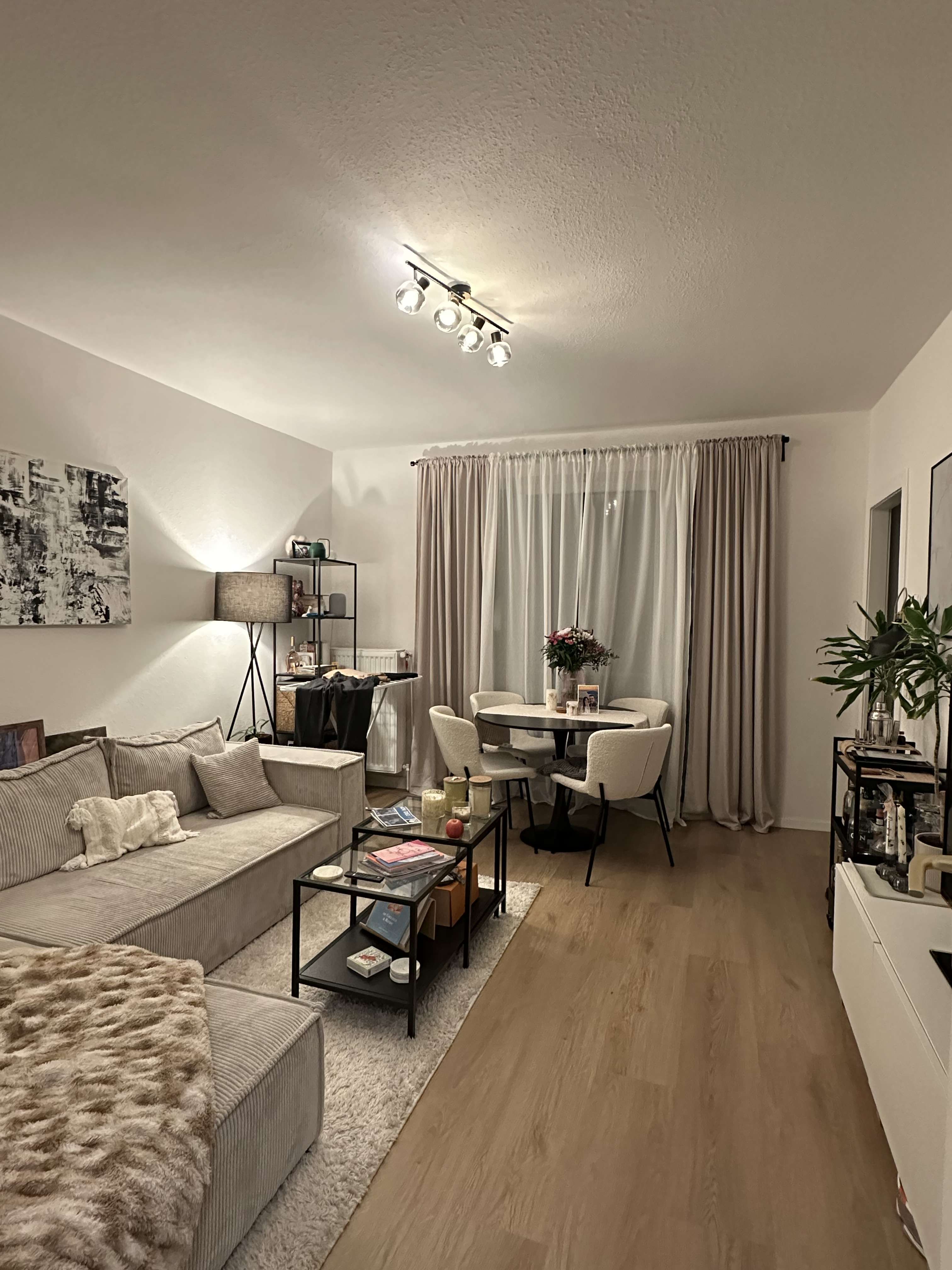 Thumbnail-Wohnung zum Mieten in Düsseldorf 700,00 € 52.85 m²