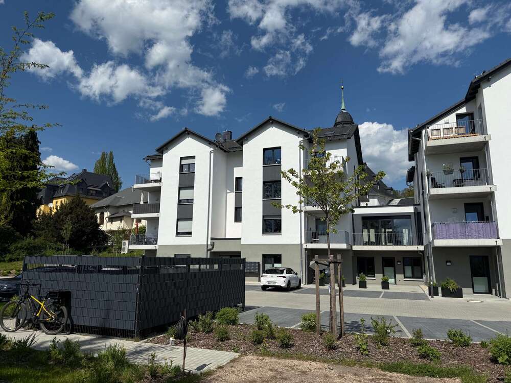Thumbnail-Wohnung zum Mieten in Lauter-Bernsbach 1.037,34 € 115.26 m²