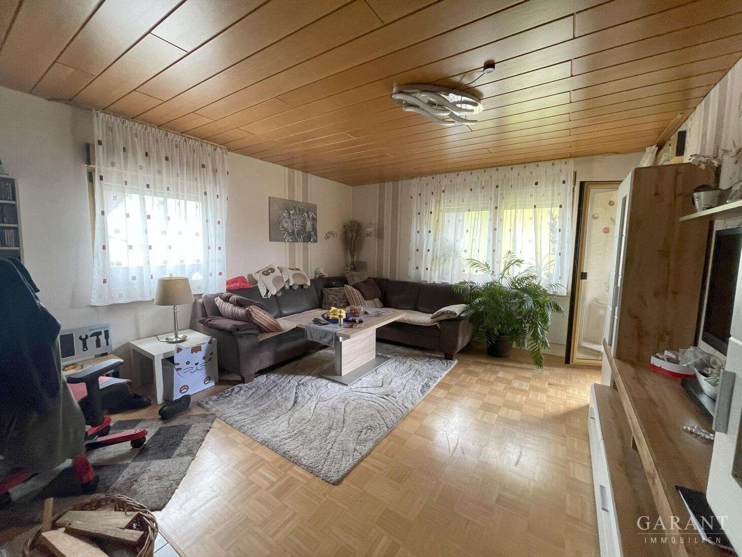 Thumbnail-Haus zum Kaufen in Gemmrigheim 335.000,00 € 158 m²
