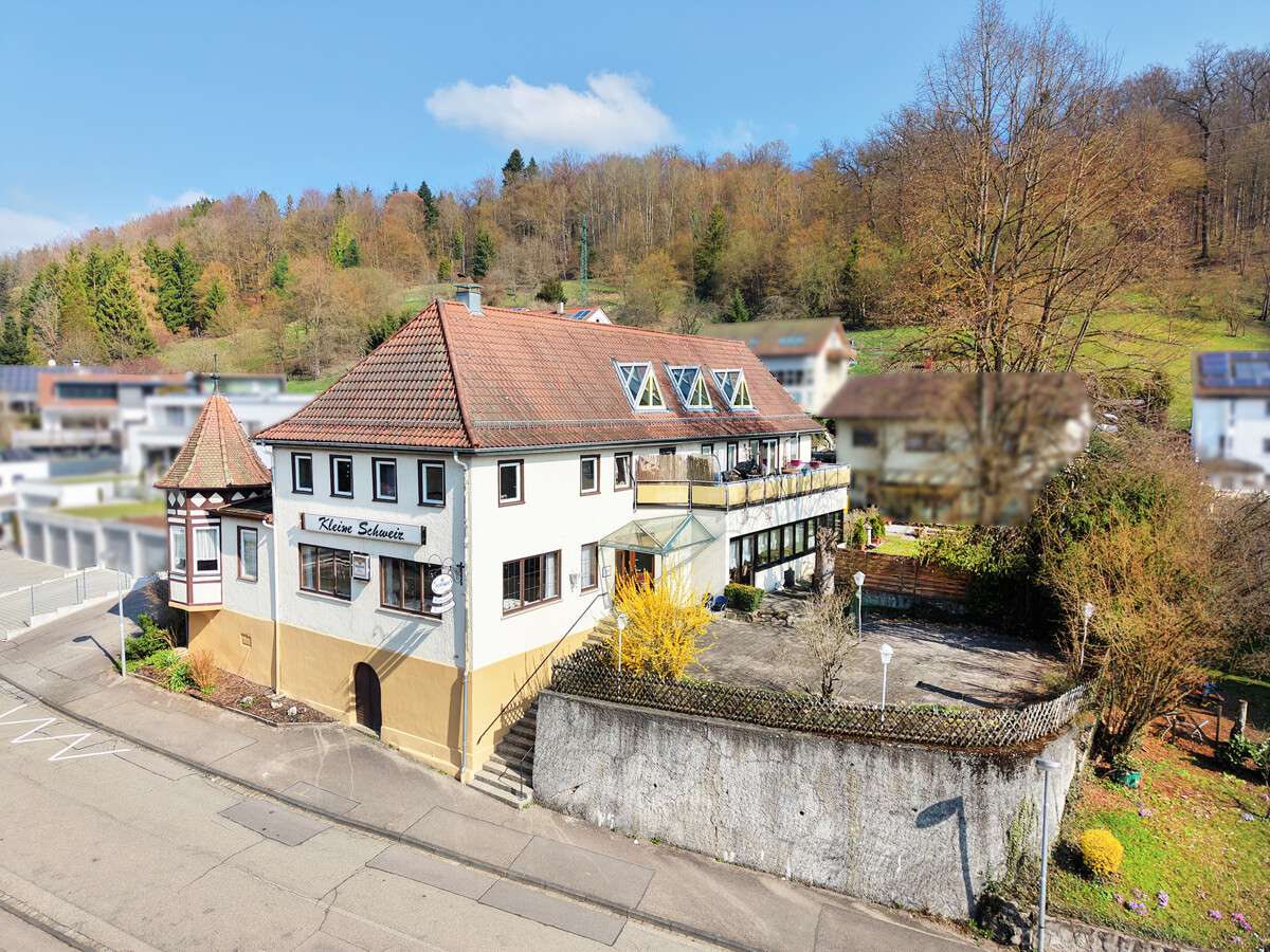 Thumbnail-Haus zum Kaufen in Schwäbisch Gmünd 679.000,00 € 242 m²
