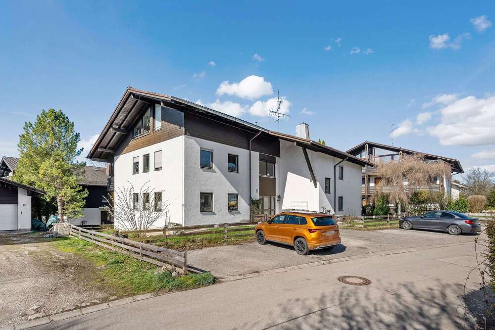 Thumbnail-Wohnung zum Kaufen in Grabenstätt Winkl 225.000,00 € 44 m²
