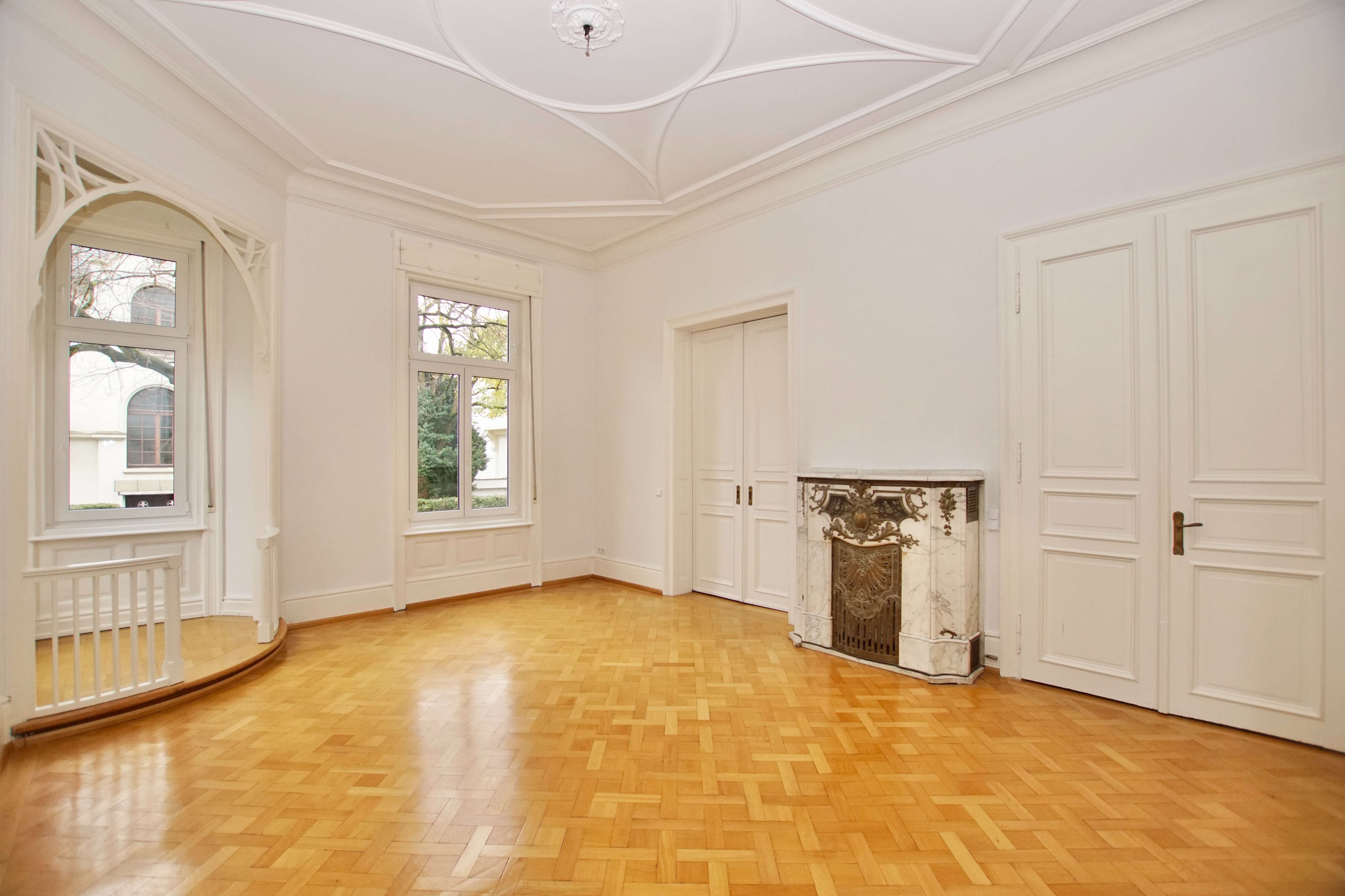 Thumbnail-Wohnung zum Mieten in Wiesbaden 3.000,00 € 192 m²