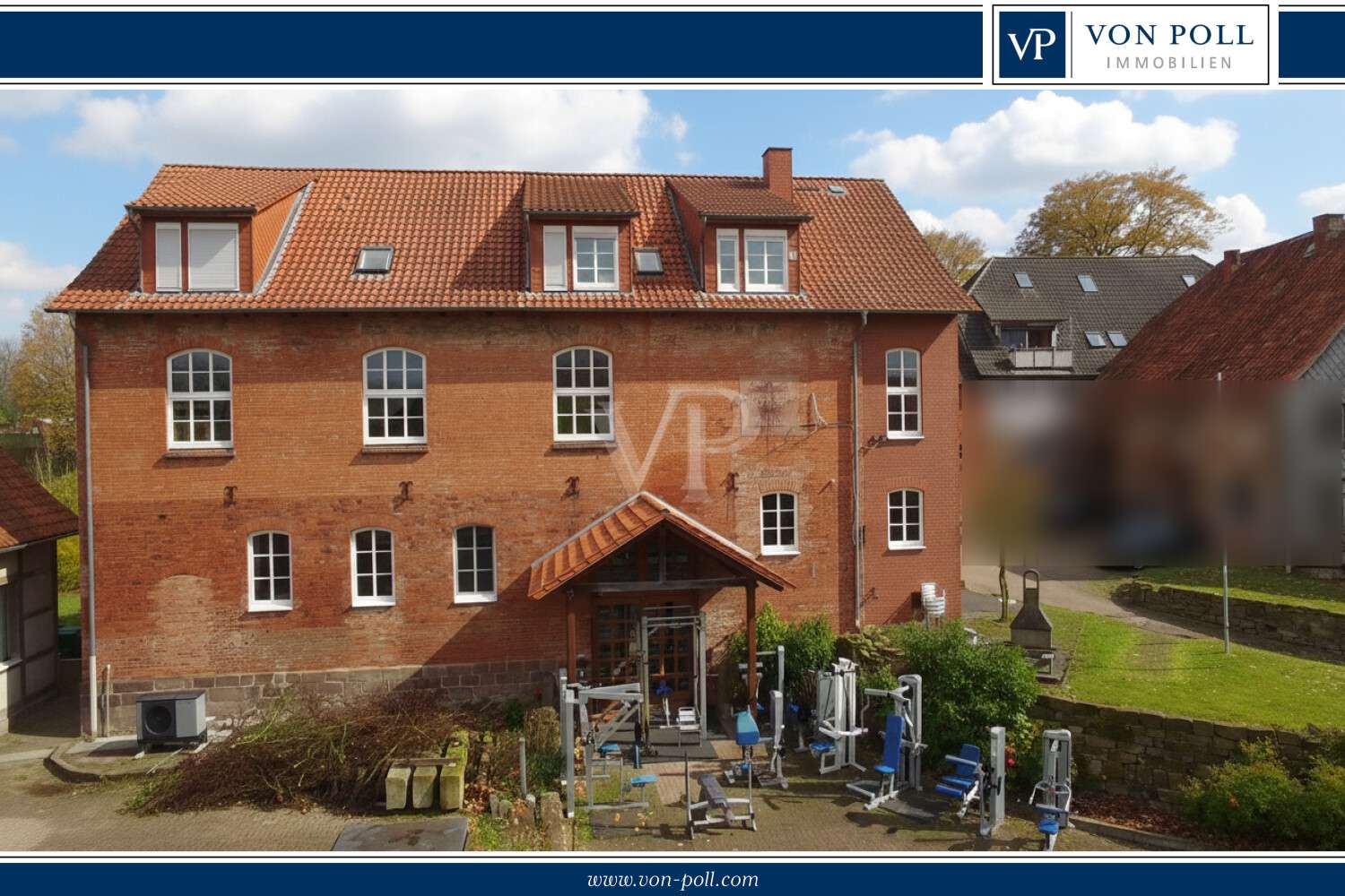 Thumbnail-Haus zum Kaufen in Hameln 1.350.000,00 € 644.39 m²