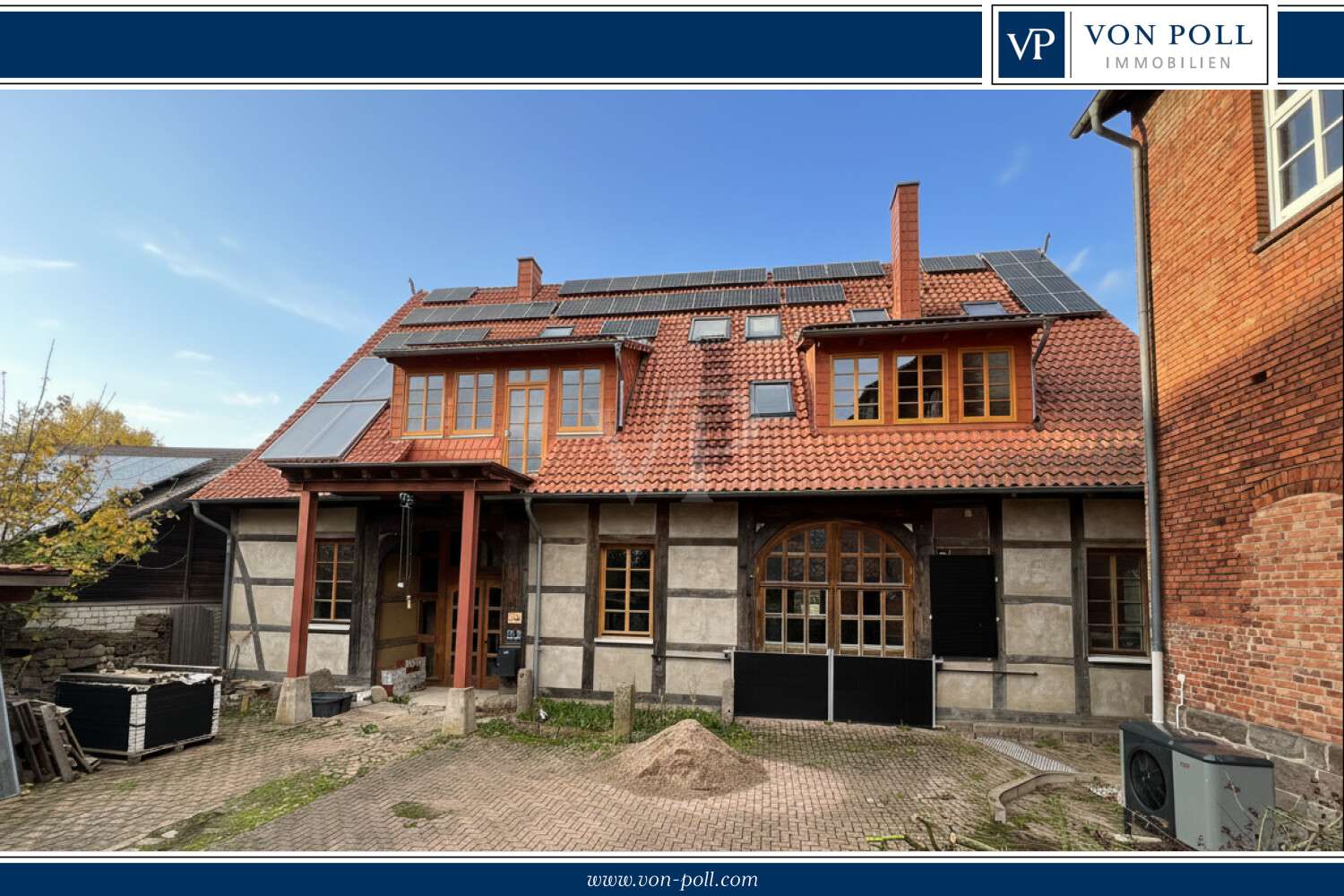 Thumbnail-Haus zum Kaufen in Hameln 1.350.000,00 € 366.49 m²