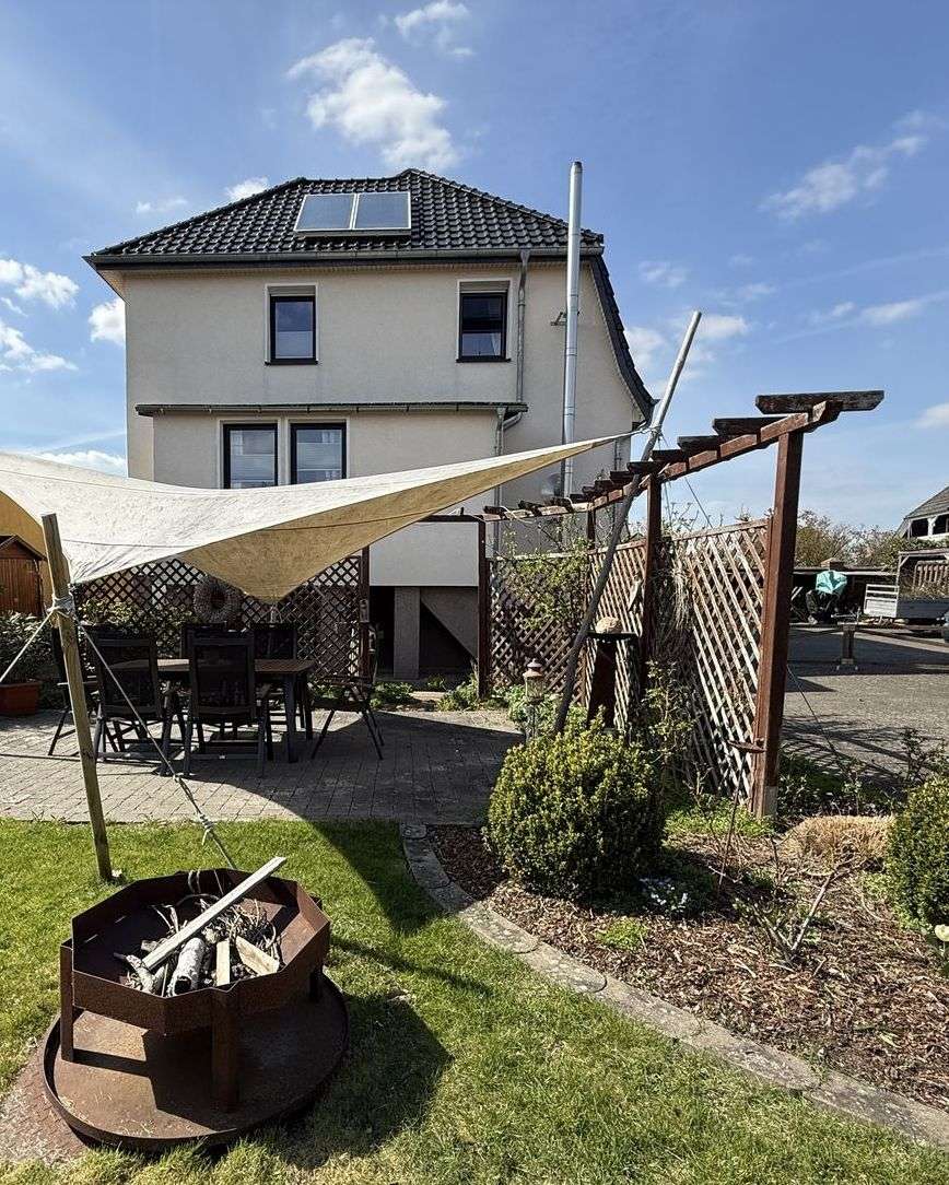 Thumbnail-Haus zum Kaufen in Niedersachsen - Wustrow (Wendland) 277.000,00 € 146.59 m²