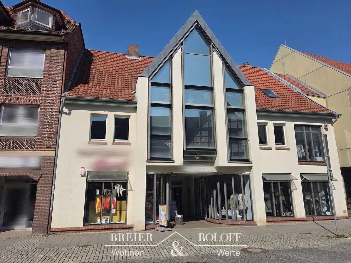 Thumbnail-Einzelhandel in Bückeburg 2.800,00 € 253.87 m²