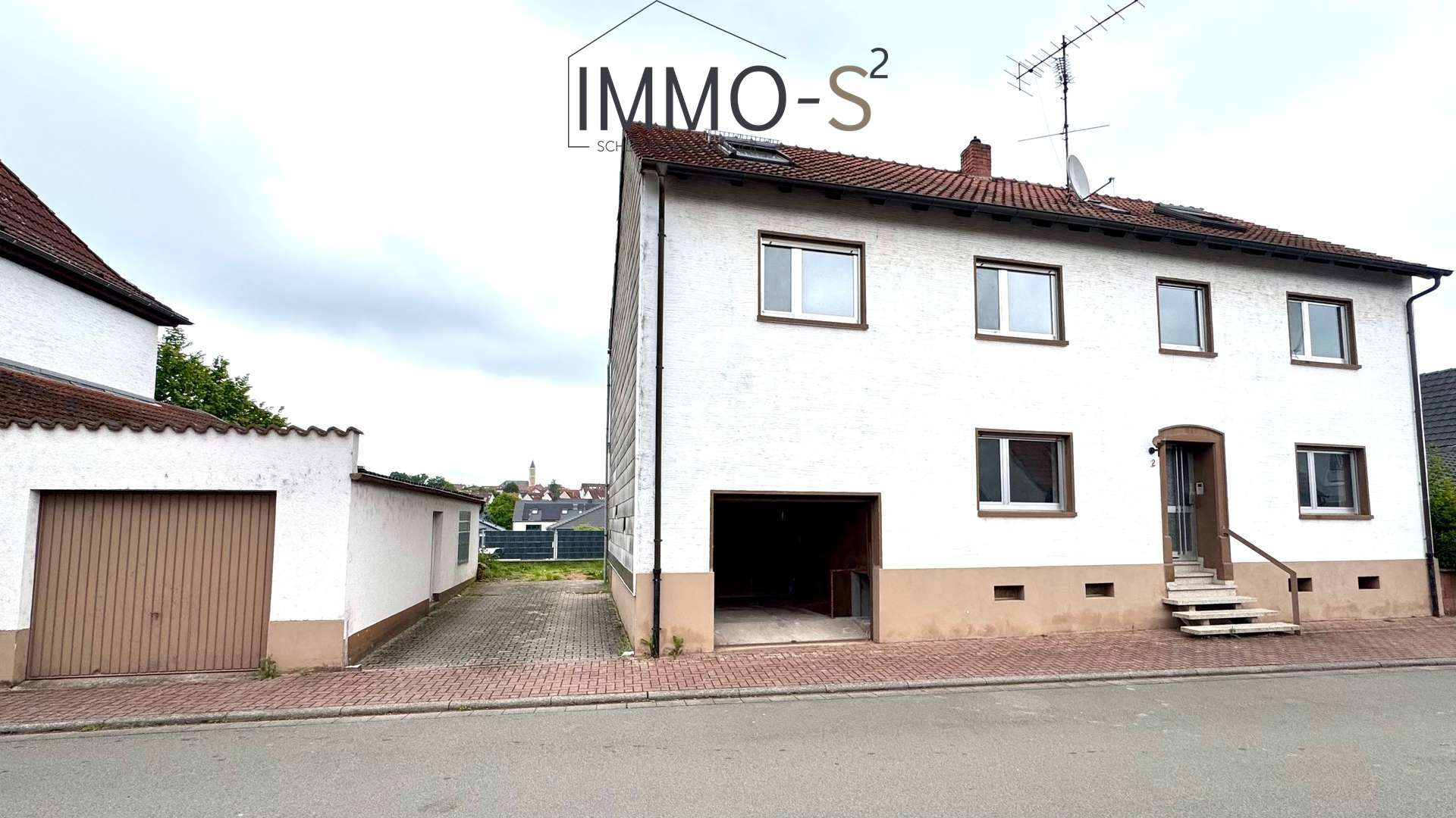 Thumbnail-Haus zum Kaufen in Ramstein-Miesenbach 220.000,00 € 300 m²