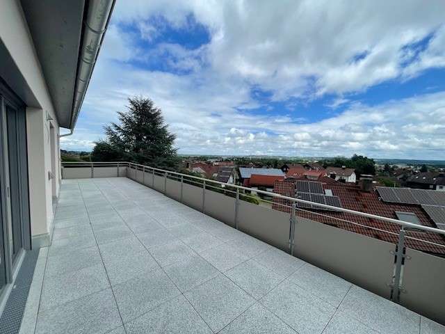 Thumbnail-Wohnung zum Mieten in Kaufbeuren 1.900,00 € 126 m²