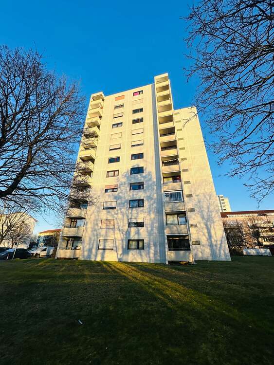 Thumbnail-Wohnung zum Kaufen in Maintal 210.000,00 € 66 m²