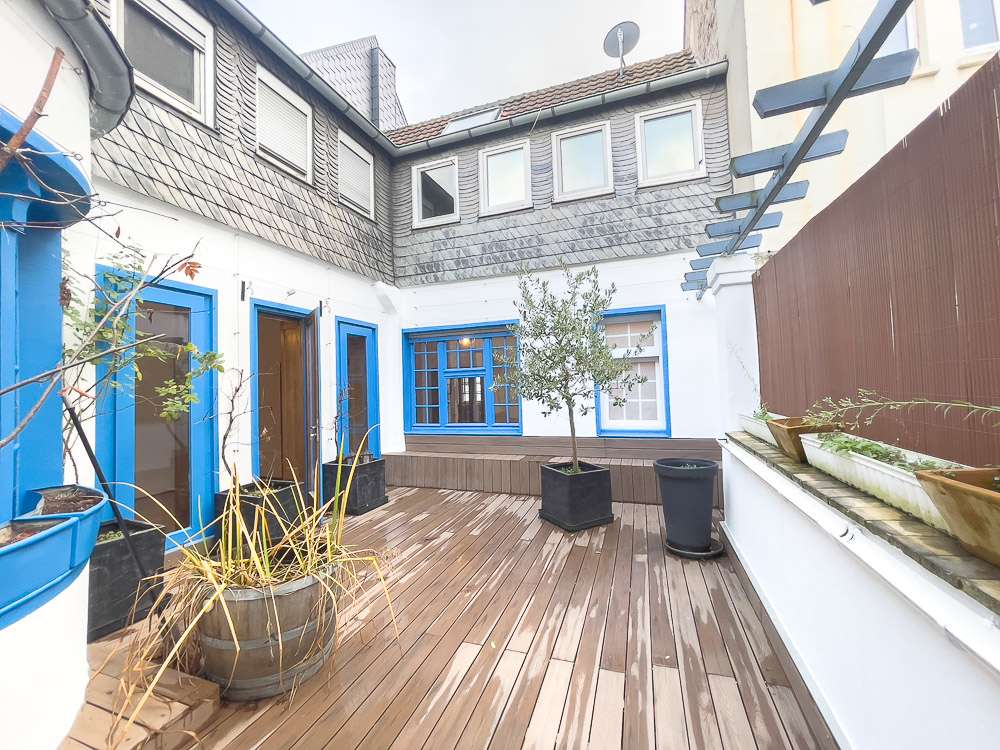 Thumbnail-Wohnung zum Mieten in Krefeld 1.050,00 € 110 m²