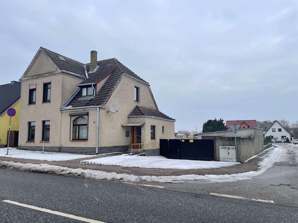 Thumbnail-Grundstück zu verkaufen in Warin 189.000,00 € 1035 m²