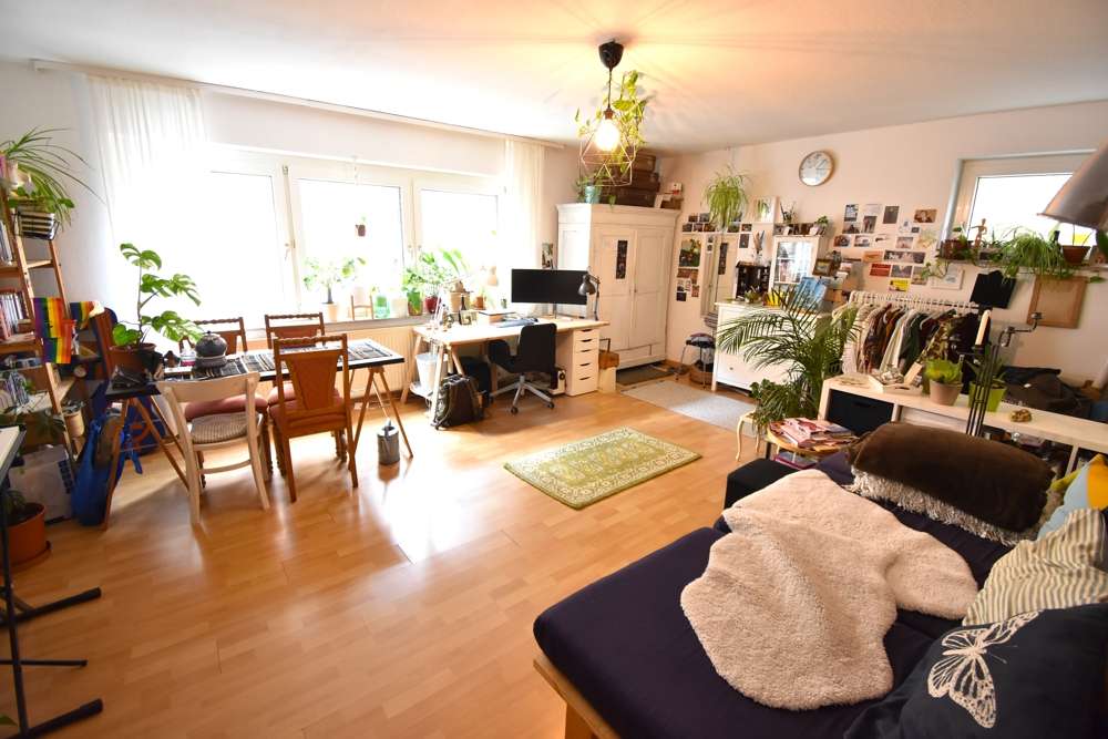 Thumbnail-Wohnung zum Kaufen in Stuttgart Bad Cannstatt 287.000,00 € 74 m²