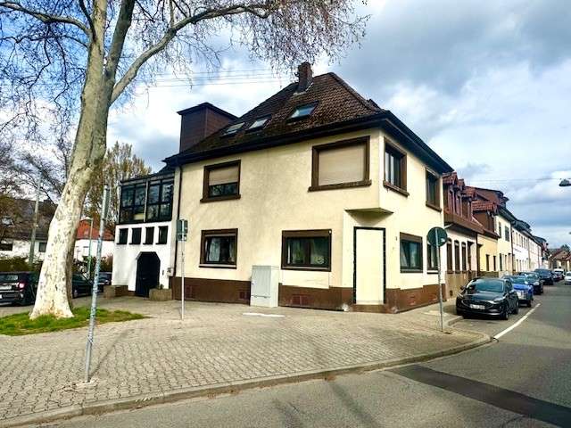Thumbnail-Haus zum Kaufen in Mannheim 635.000,00 € 234.7 m²