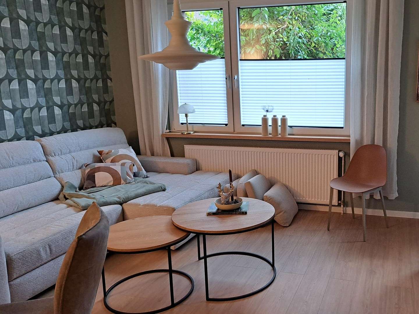 Thumbnail-Wohnung zum Kaufen in Düsseldorf-Rath 240.000,00 € 45 m²