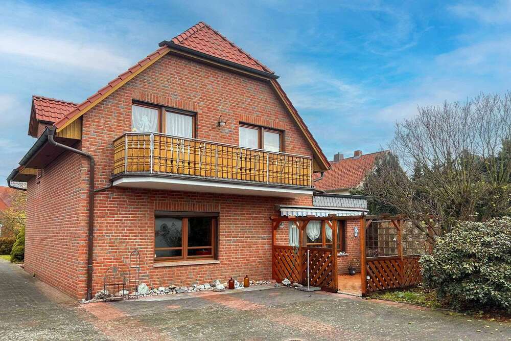 Thumbnail-Haus zum Kaufen in Wunstorf 449.000,00 € 198 m²