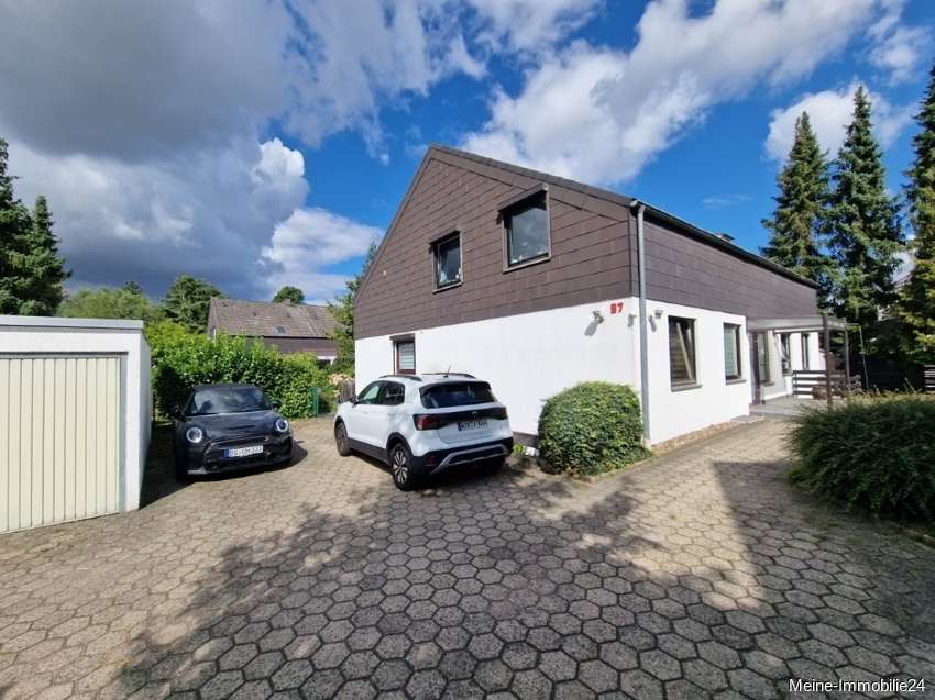 Thumbnail-Wohnung zum Kaufen in Braunschweig 249.000,00 € 121.78 m²