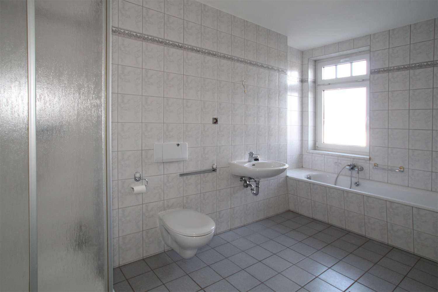 Thumbnail-Wohnung zum Mieten in GornauErzgeb. 230,00 € 47 m²