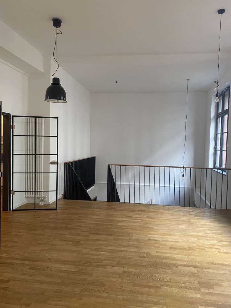 Thumbnail-Büro in Frankfurt am Main 2.870,00 € 139 m²