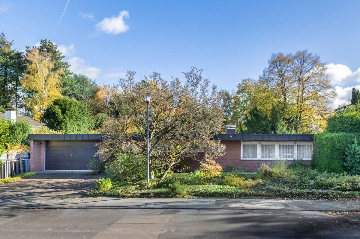 Thumbnail-Haus zum Kaufen in Köln Müngersdorf 2.300.000,00 € 135 m²