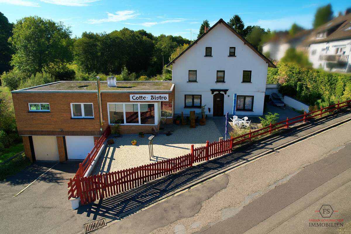 Thumbnail-Haus zum Kaufen in Kall Golbach 289.950,00 € 372 m²